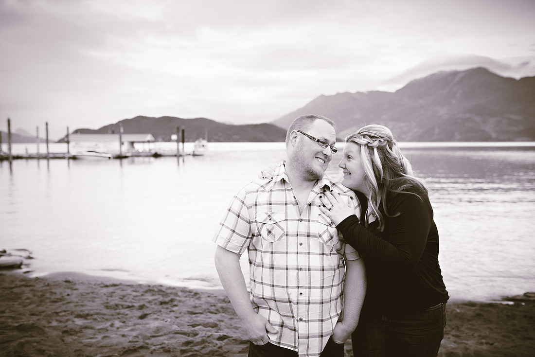 Amanda & Sean's E-Session  (35) BW