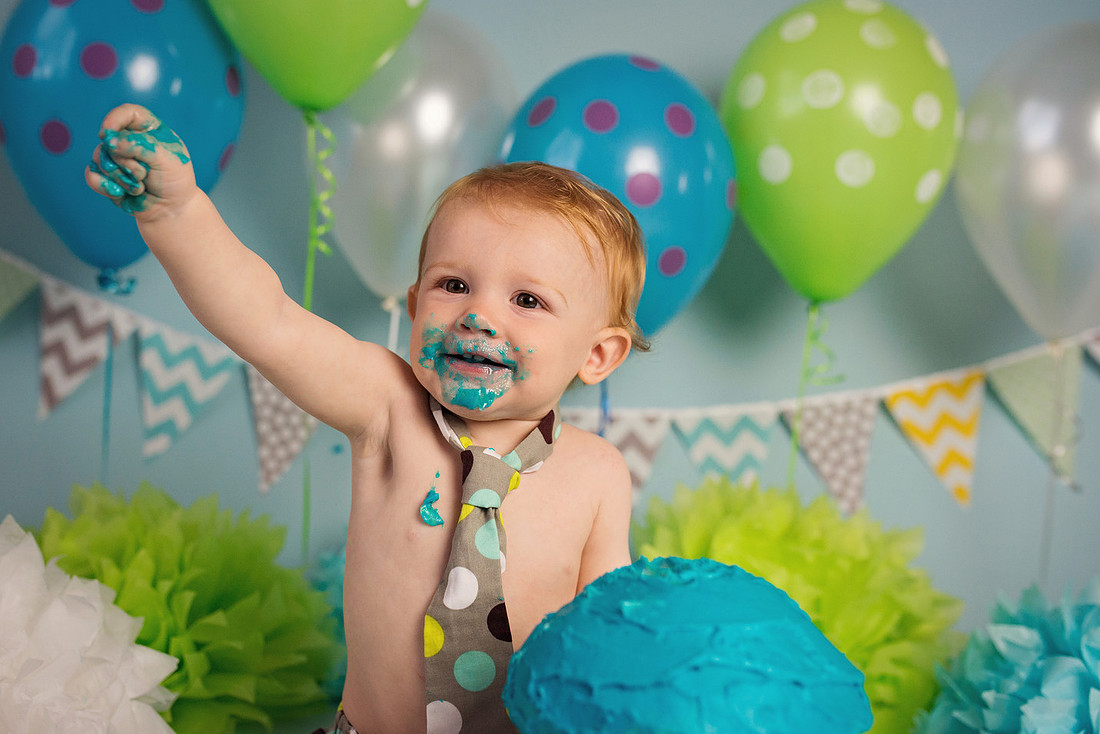 Calvin's Cake Smash  (32)