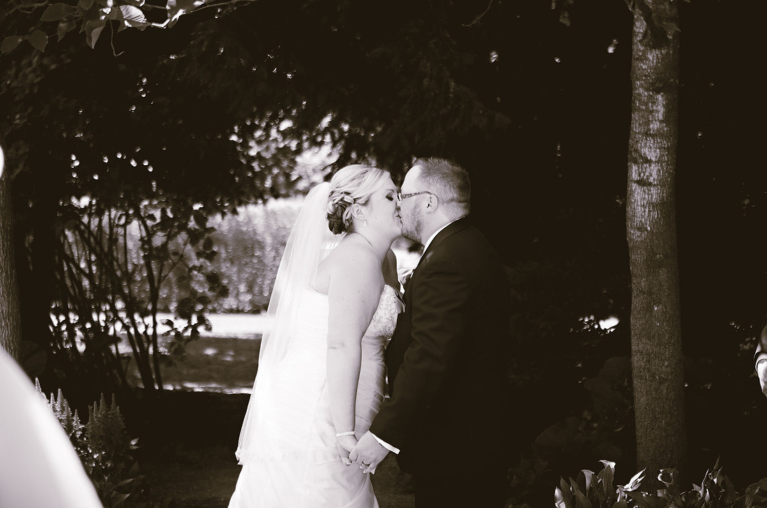 Goodey Wedding  (275) BW