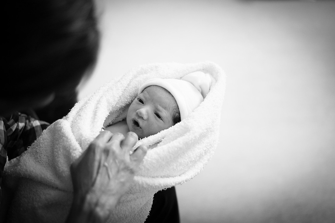 Indpreet Birth Photos BW (155)