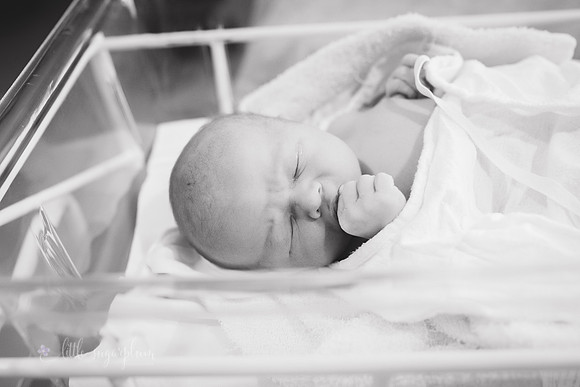 Jenn's Birth  (83) BW