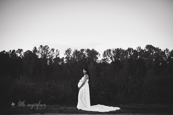 Desiree's Maternity Session  (82) BW